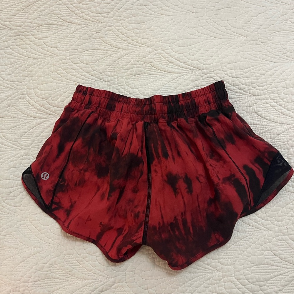 Lululemon Hotty Hot Game Day Shorts (2.5  inseam)